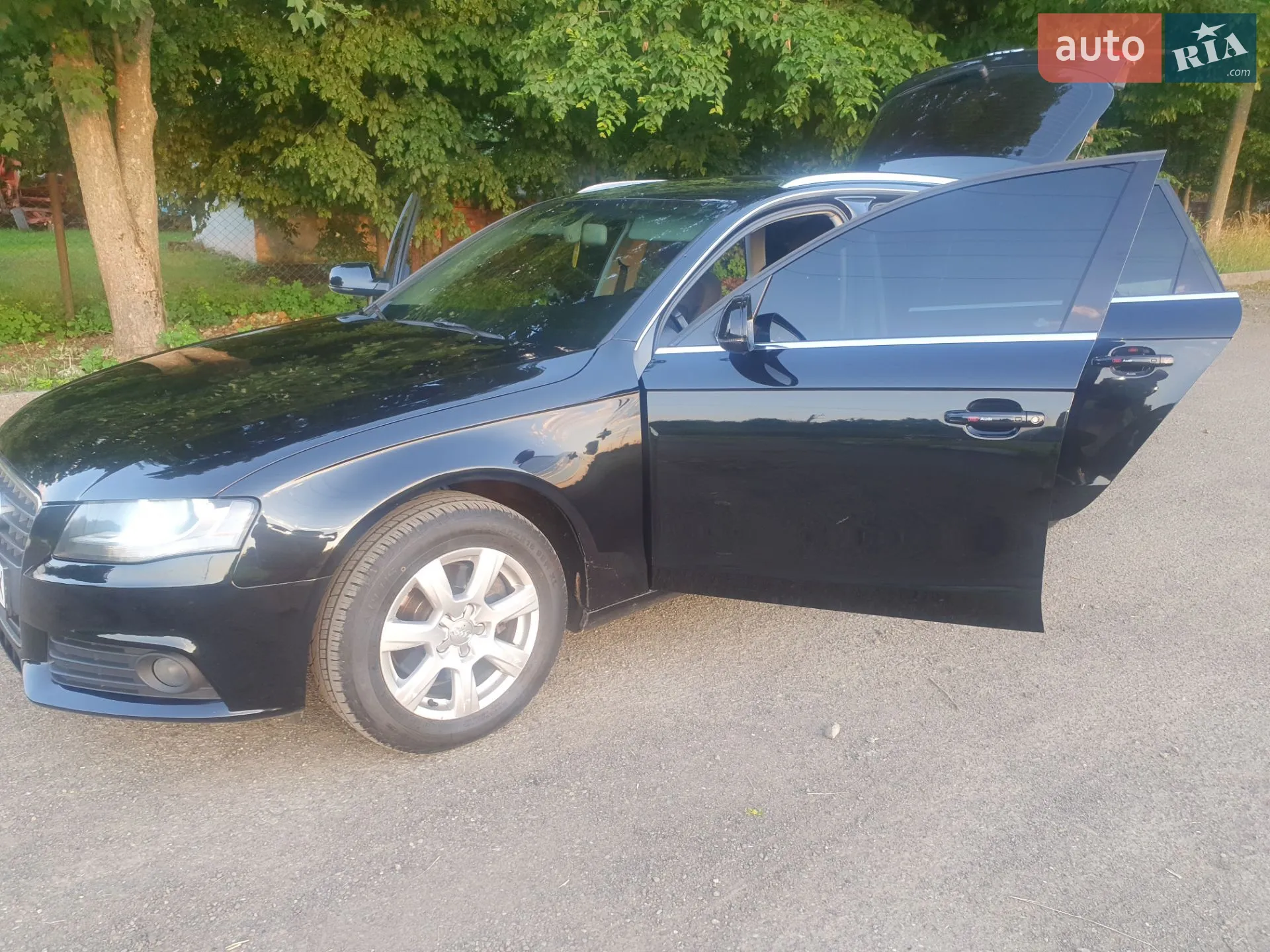 2011 Audi A4 - мініатюра 17