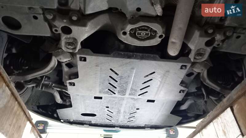 Универсал Audi A4 2003 в Першотравенске