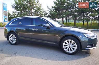 Универсал Audi A4 2017 в 