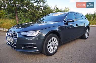 Универсал Audi A4 2017 в 