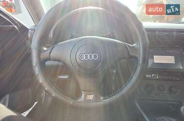 Универсал Audi A4 1998 в 