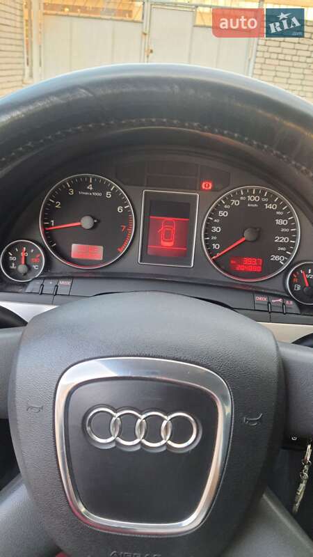 Универсал Audi A4 2006 в Днепре