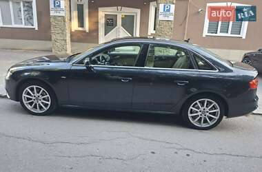 Седан Audi A4 2015 в 