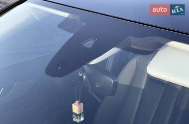 Седан Audi A4 2019 в 