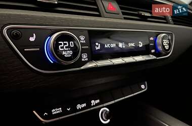 Седан Audi A4 2019 в 