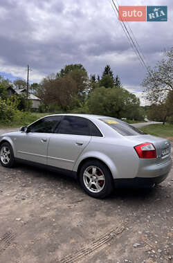 Седан Audi A4 2003 в 