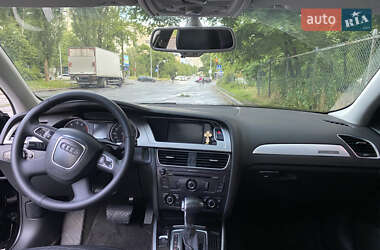 Седан Audi A4 2011 в 