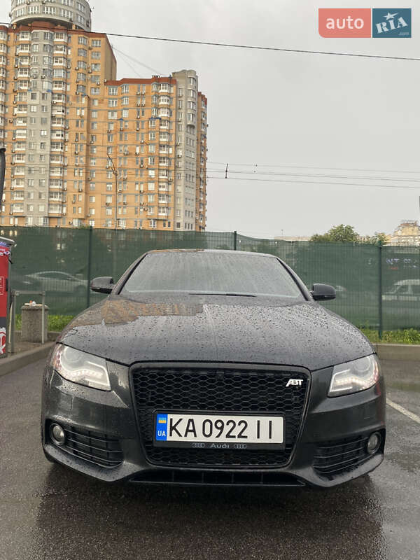 Седан Audi A4 2011 в 