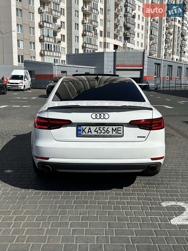 Седан Audi A4 2016 в Одессе