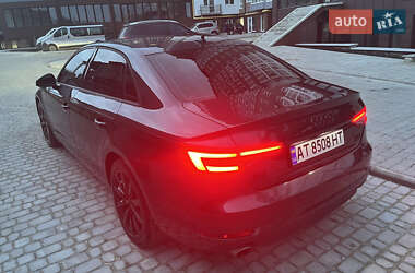 Седан Audi A4 2015 в Камені-Каширському