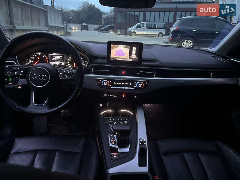 Седан Audi A4 2015 в Камені-Каширському