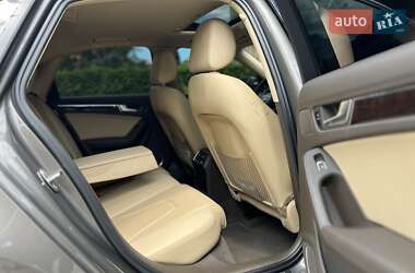 Седан Audi A4 2014 в 