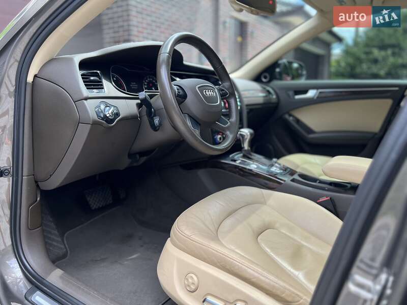 Седан Audi A4 2014 в Днепре