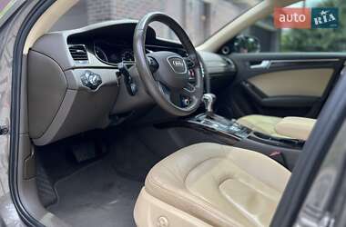 Седан Audi A4 2014 в 