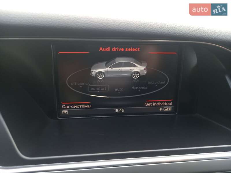 Седан Audi A4 2013 в Кременчуге