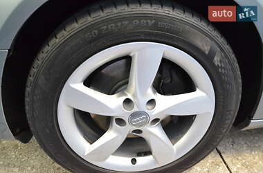 Седан Audi A4 2011 в 