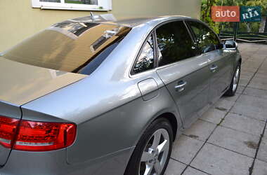 Седан Audi A4 2011 в 