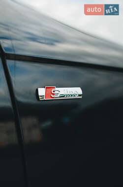 Седан Audi A4 2015 в 