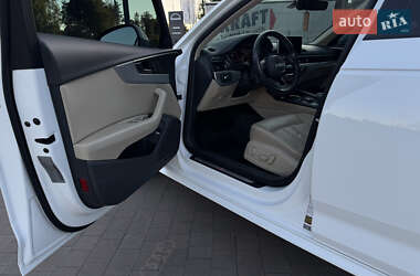 Седан Audi A4 2018 в 