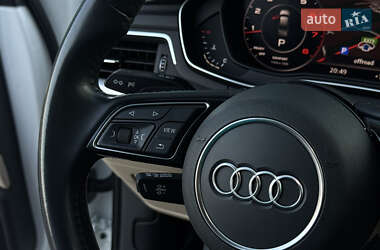 Седан Audi A4 2018 в 
