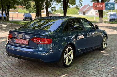 Седан Audi A4 2010 в 