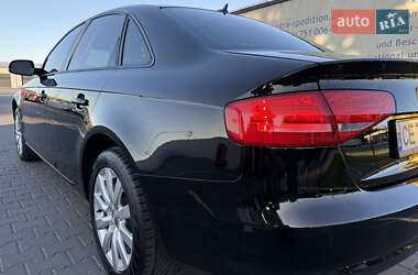 Седан Audi A4 2013 в 