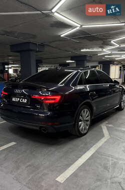 Седан Audi A4 2018 в 