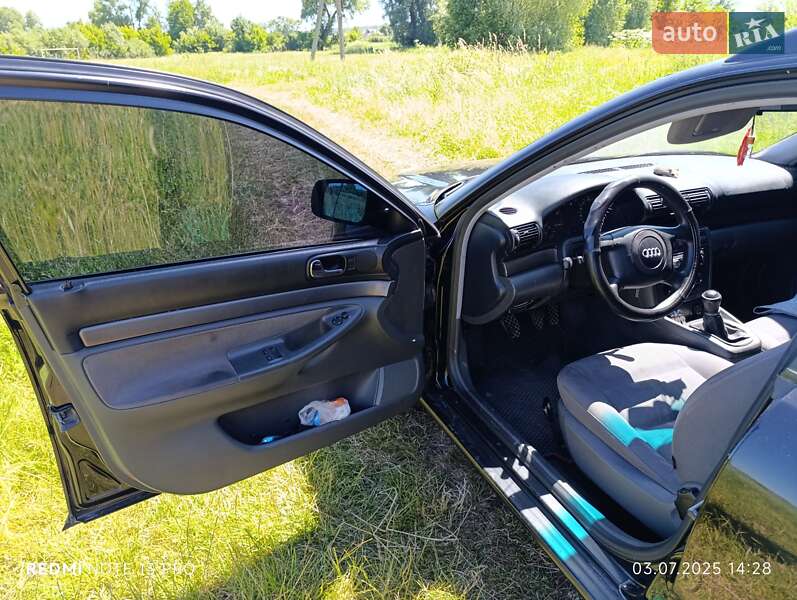 Універсал Audi A4 1998 в Хмельницькому