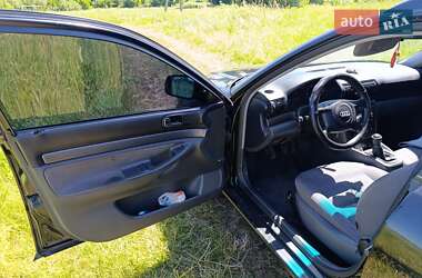 Універсал Audi A4 1998 в 
