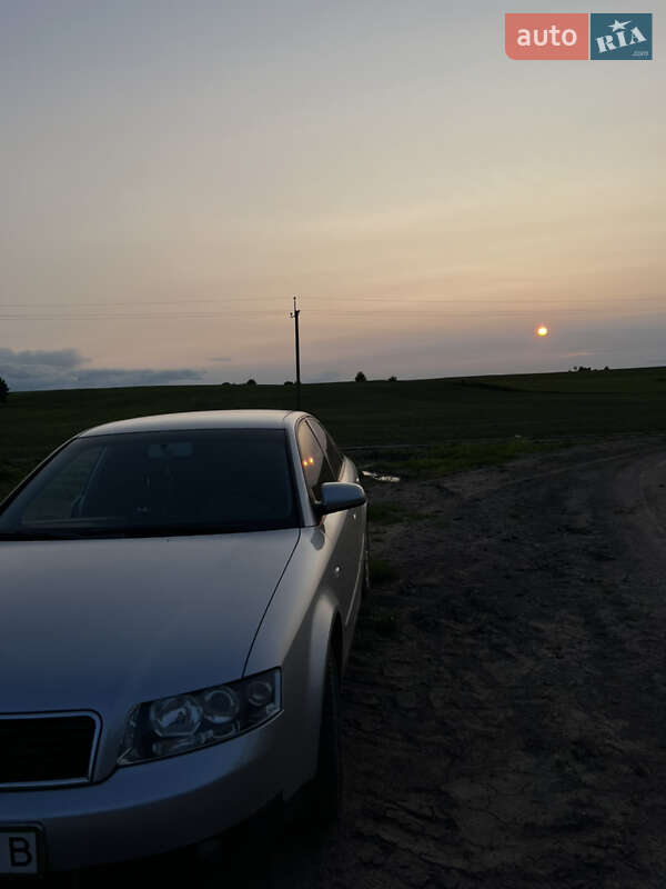 Седан Audi A4 2002 в Млиніві фото 4 Седан Audi A4 2002 в Млиніві