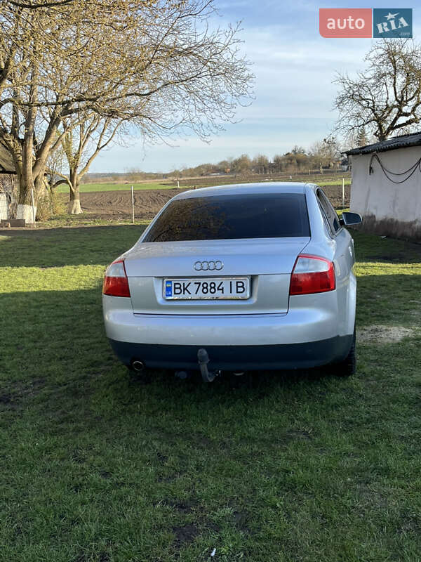 Седан Audi A4 2002 в Млиніві фото 6 Седан Audi A4 2002 в Млиніві