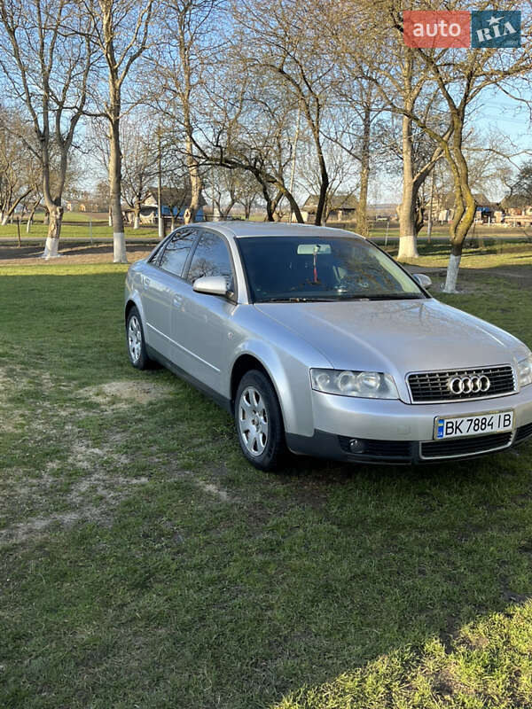 Седан Audi A4 2002 в Млиніві фото 8 Седан Audi A4 2002 в Млиніві