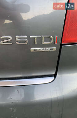 Седан Audi A4 2001 в 