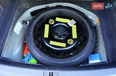 Седан Audi A4 2013 в 