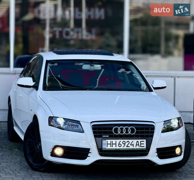 Седан Audi A4 2012 в Одессе