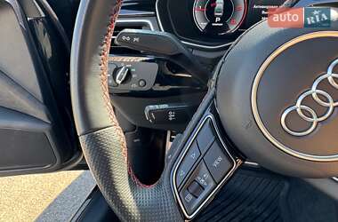 Седан Audi A4 2021 в 
