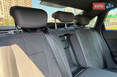 Седан Audi A4 2021 в 