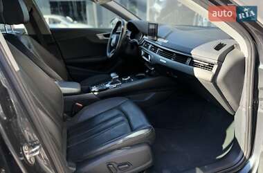 Седан Audi A4 2018 в 