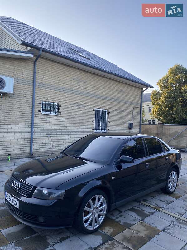 Седан Audi A4 2000 в Каменском
