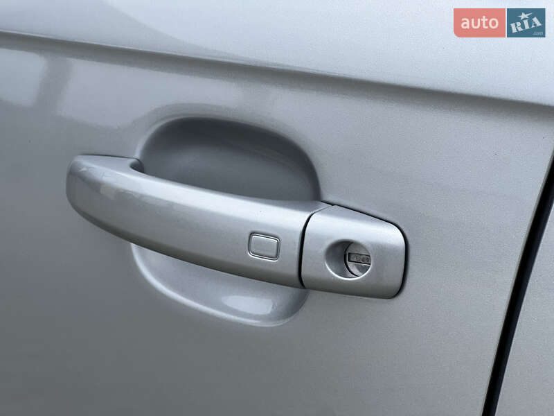 Седан Audi A4 2014 в Стрые фото 26 Седан Audi A4 2014 в Стрые