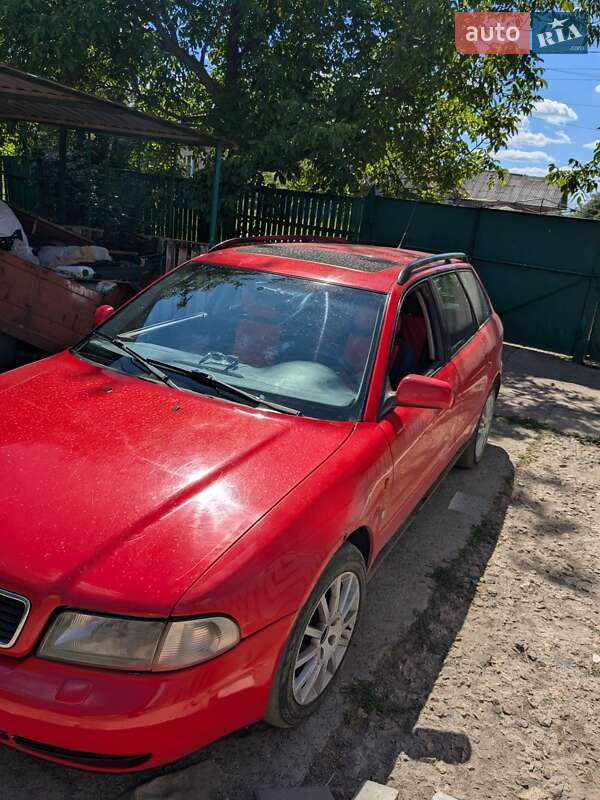 Универсал Audi A4 1996 в Черкассах