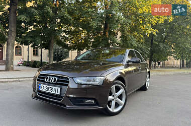 Седан Audi A4 2012 в Миколаєві