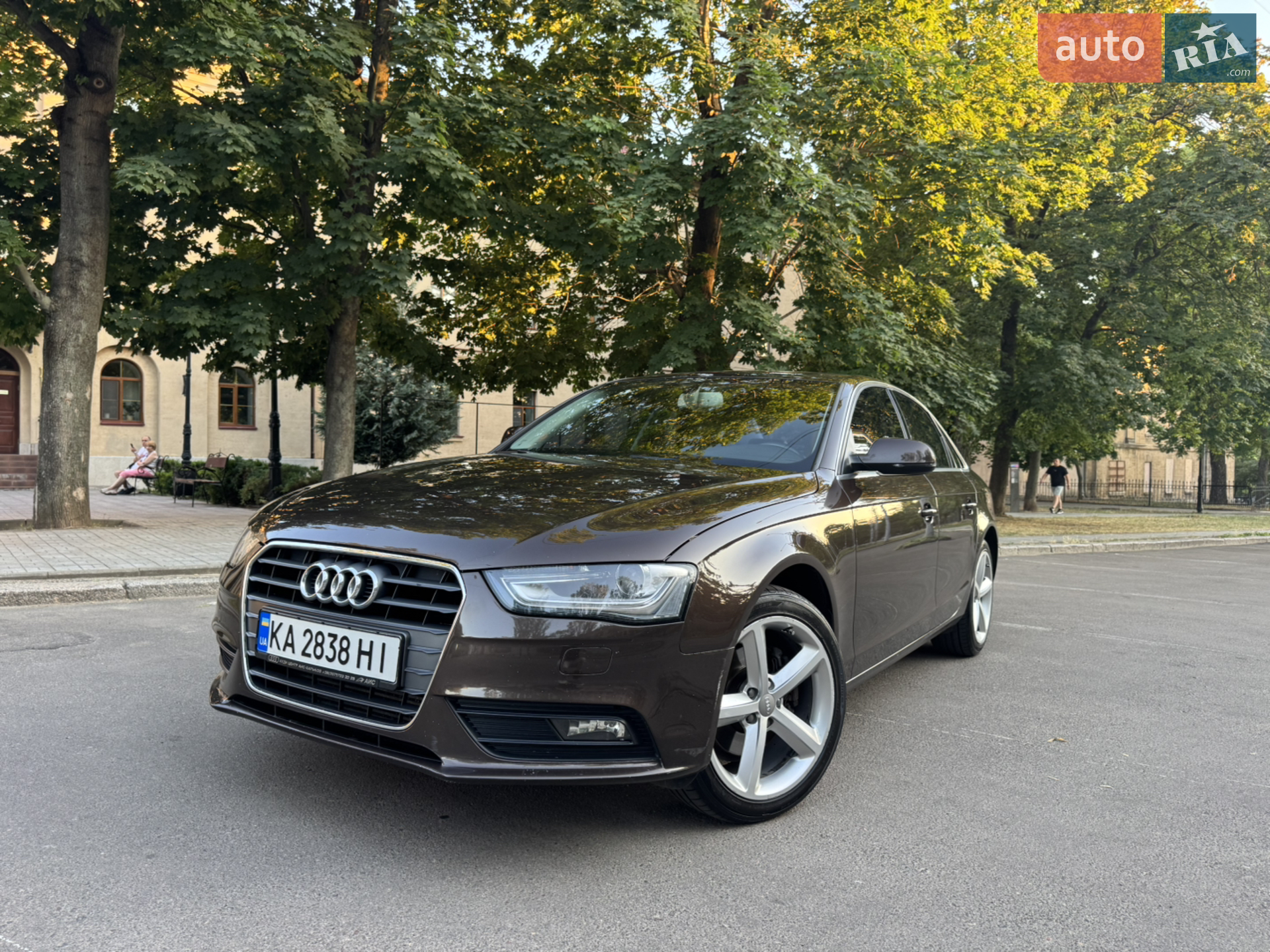 2012 Audi A4 - мініатюра 2