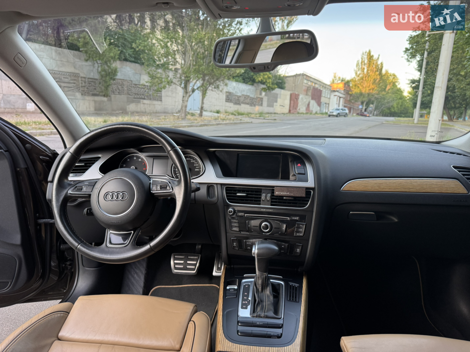 2012 Audi A4 - мініатюра 13
