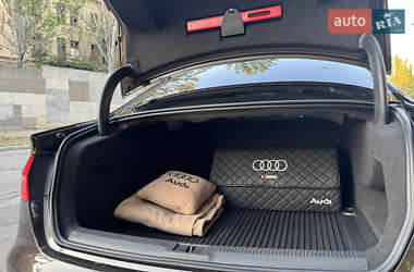 Седан Audi A4 2012 в 