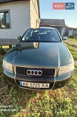 Седан Audi A4 2001 в 