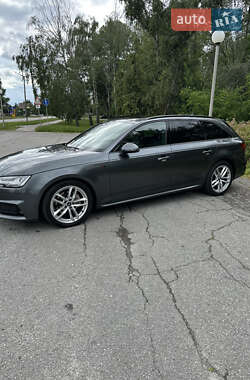 Универсал Audi A4 2016 в 