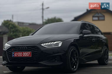 Универсал Audi A4 2021 в 
