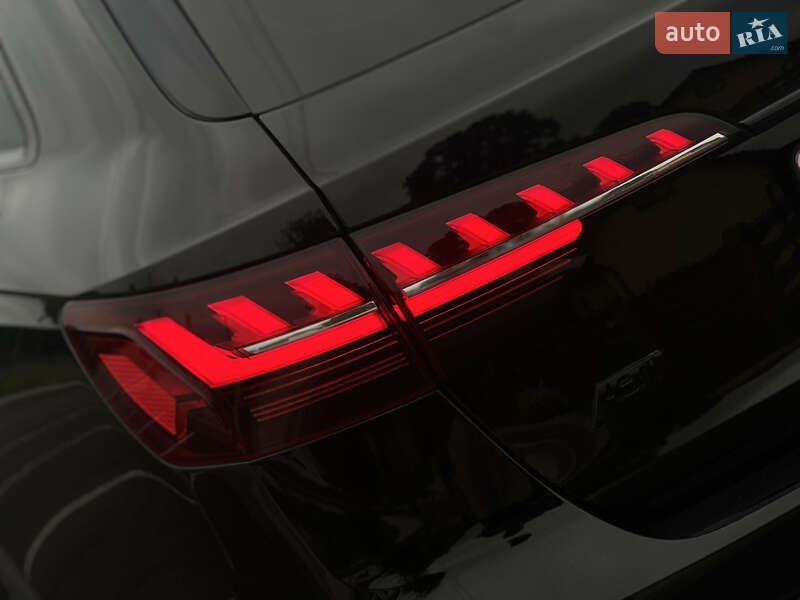 Универсал Audi A4 2021 в Львове