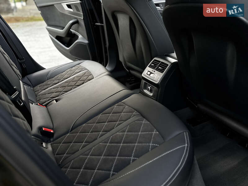 Универсал Audi A4 2021 в Львове